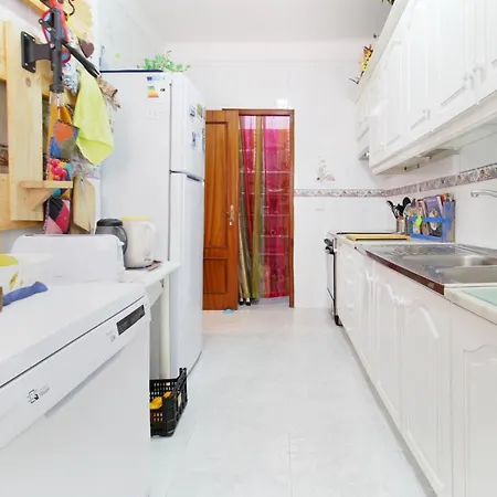 1 Quarto, Bbq, Terraco, Perto Praia, Prestige For Lejlighed Altura