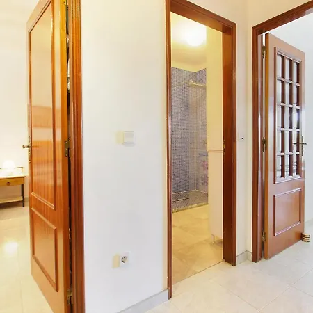 شقة 1 Quarto, Bbq, Terraco, Perto Praia, Prestige For *