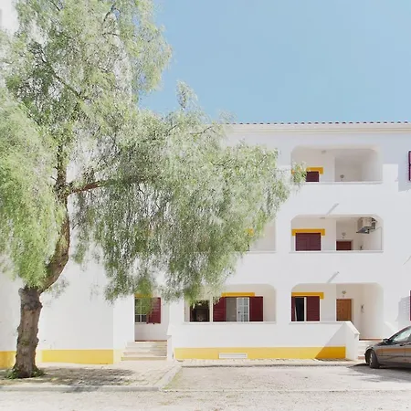 1 Quarto, Bbq, Terraco, Perto Praia, Prestige For * ألتورا