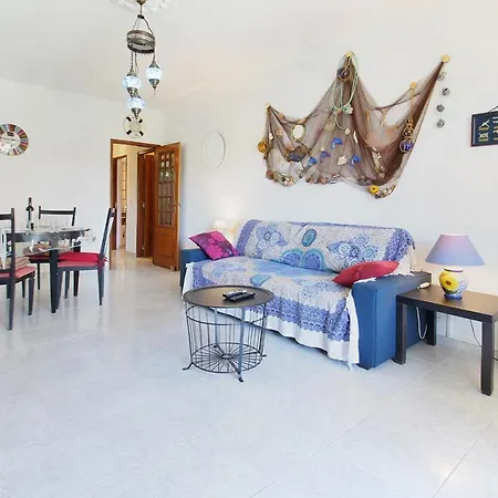 شقة 1 Quarto, Bbq, Terraco, Perto Praia, Prestige For *